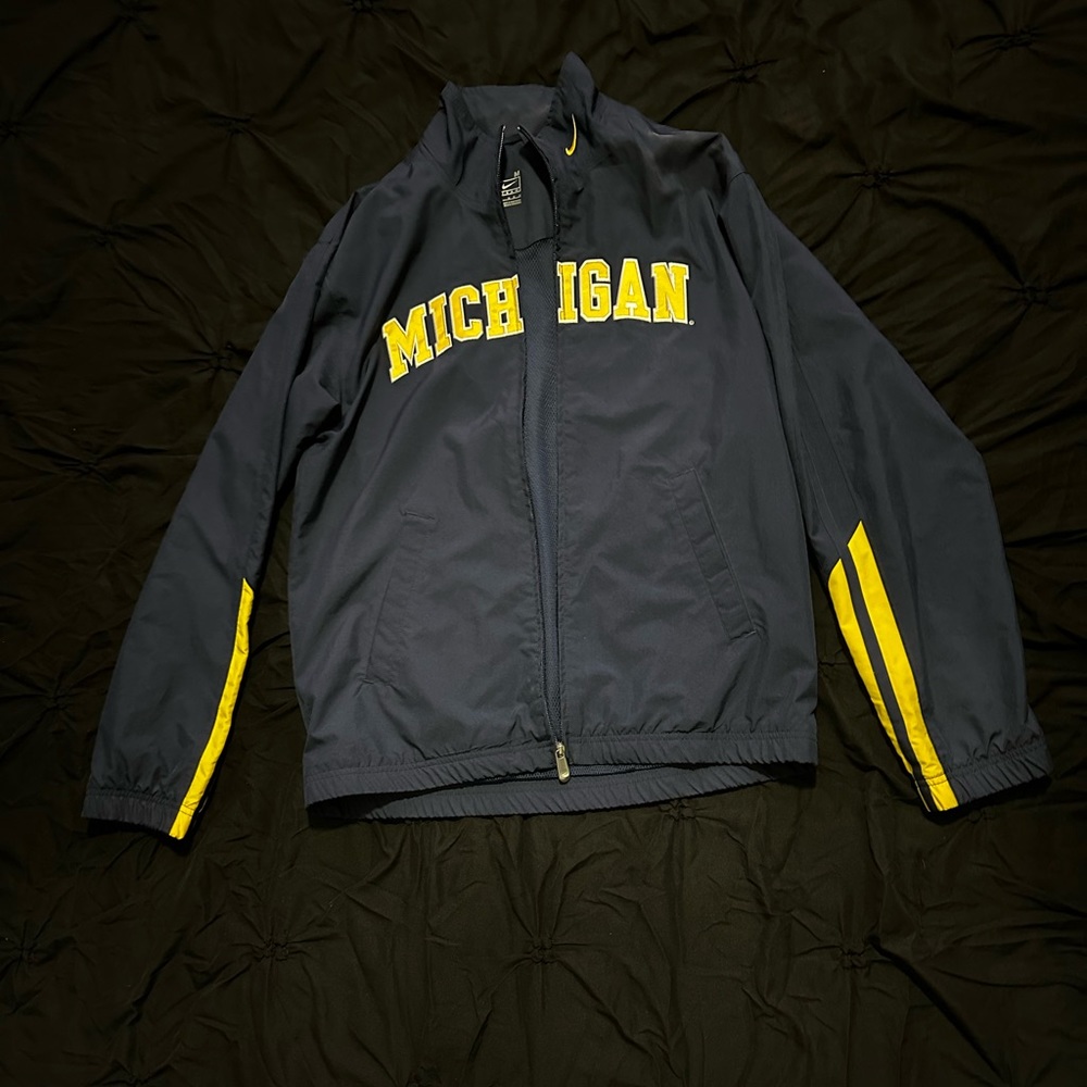 Nike Michigan Windbreaker Jacket (Navy Blue)